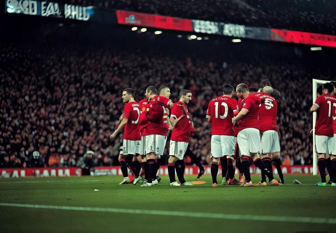 2018-2019欧冠巴黎圣日耳曼对曼联经典对决解析(图3)